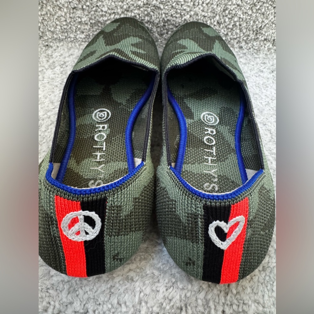 Rothy's Custom (Stitched Heart & Peace Sign) Camouflage Flat